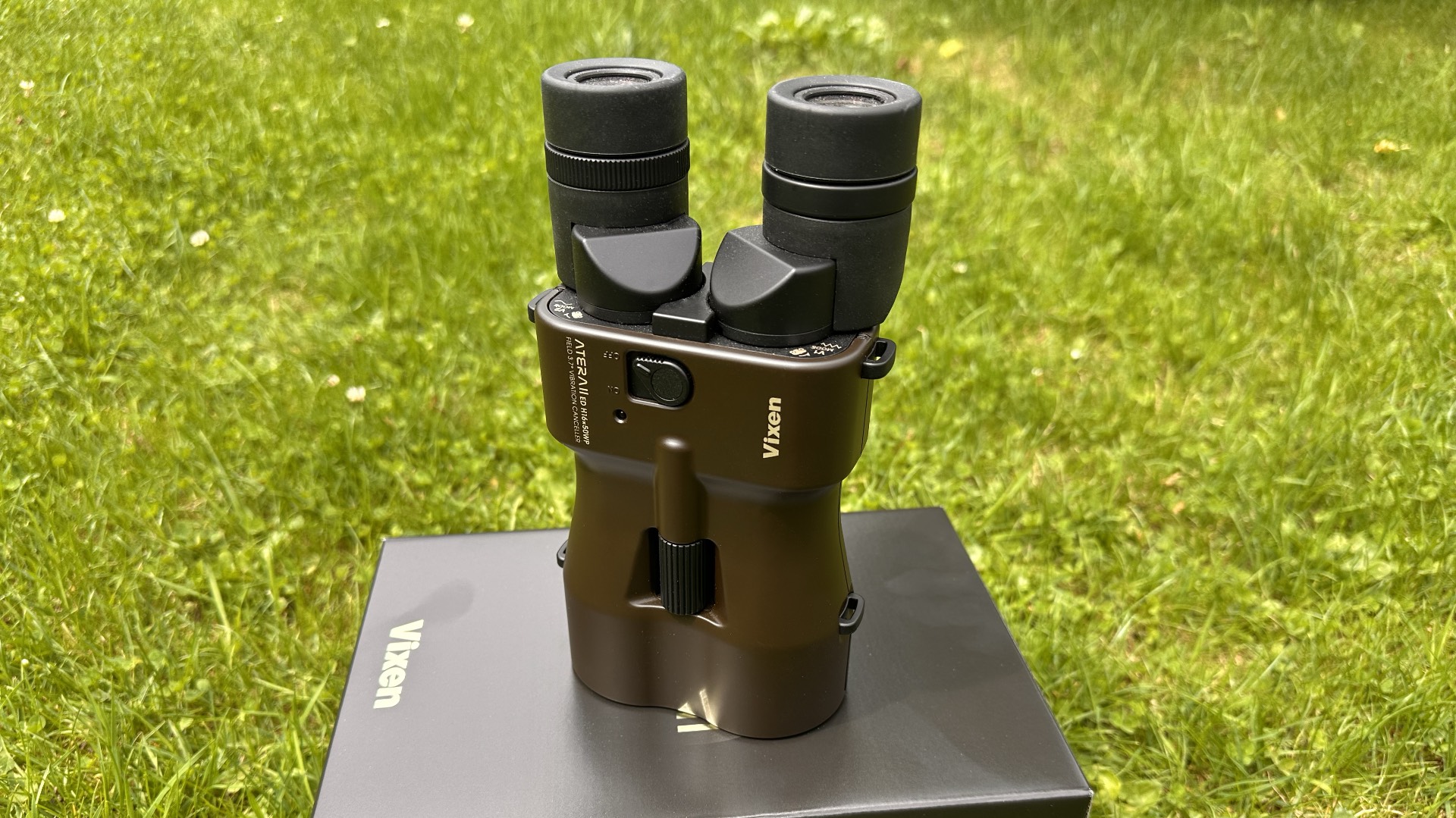 VIXEN ATERA II ED 16x50 WP con stabilizzazione dell'immagine: la recensione degli esperti