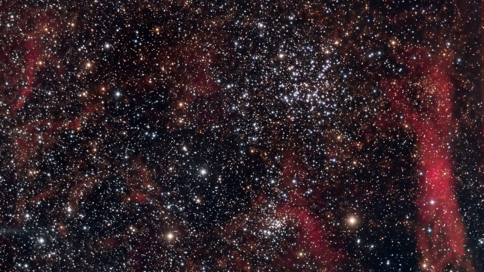 M38 con il vicino NGC 1907. Bernd Weinzierl