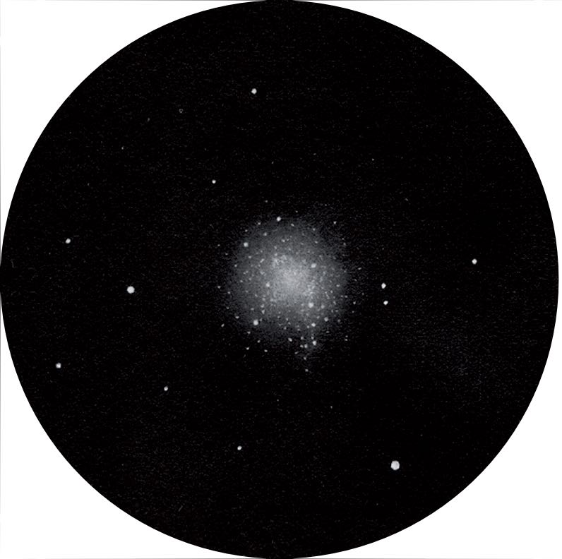 Immagine dell'ammasso globulare
M10 con un telescopio Newton da 4 pollici e
ingrandimento 48x. Peter Kiss