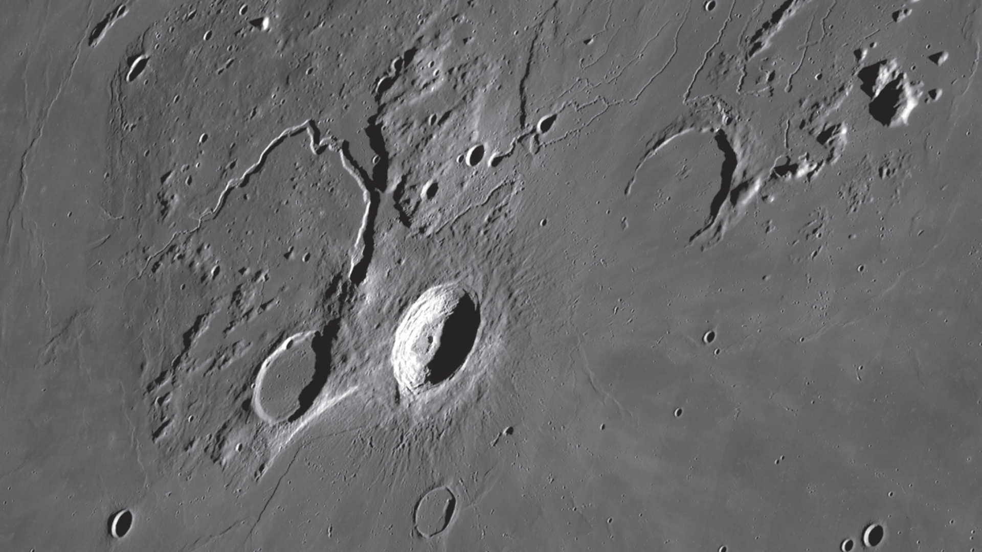 La roccia all'interno di Aristarchus è la più chiara del lato visibile della Luna. NASA/GSFC/Arizona State University