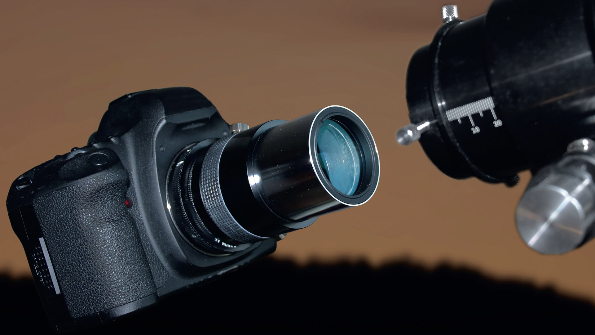 I riduttori sono sistemi di lenti per la diminuzione della lunghezza focale del telescopio, disponibili in diverse varianti e con diversi fattori di riduzione. M. Weigand