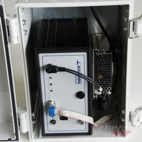 PrimaLuceLab Radiotelescopio Spider 230, con EQ-6 e colonna