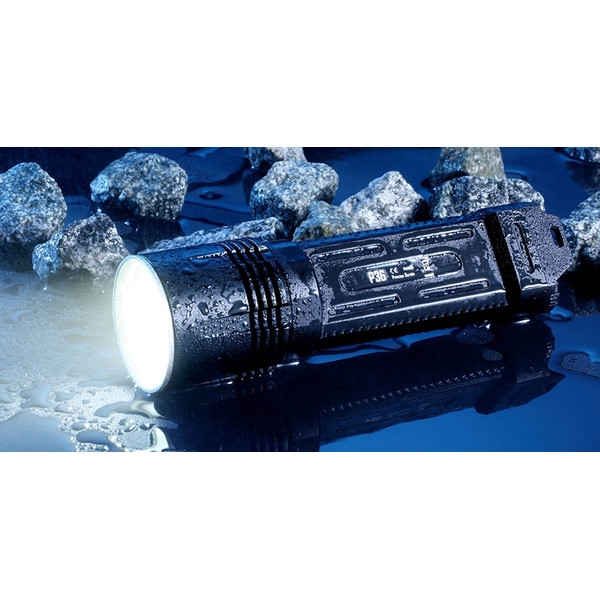 Nitecore Torcia P36