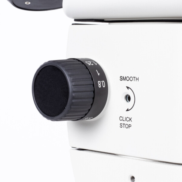Motic Microscopio stereo zoom SM7TR-P A1X, trino, 8-56X, wd 90 mm, 7:1