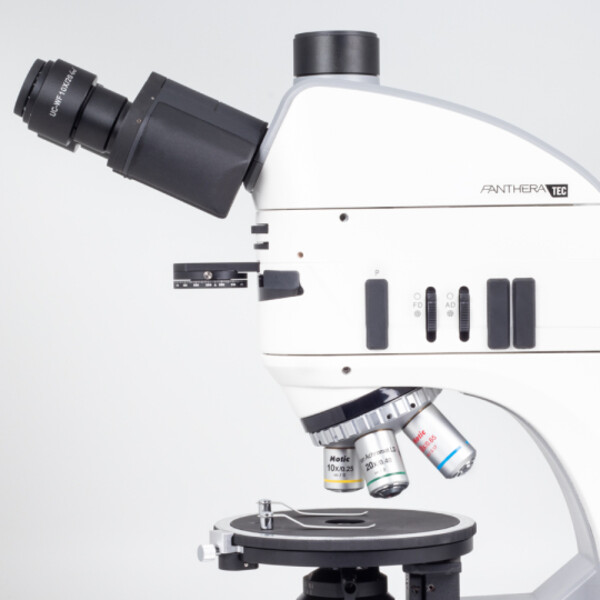Motic Microscopio Panthera TEC POL Epi, trino, infinity, plan, achro, 50x-400x, 10x/20 mm, alogeno/LED