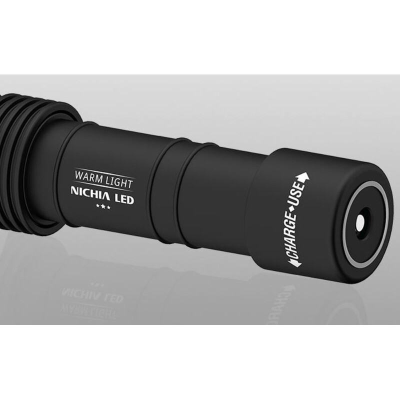 Armytek Torcia Lampada magnetica Wizard Pro Nichia (luce calda)