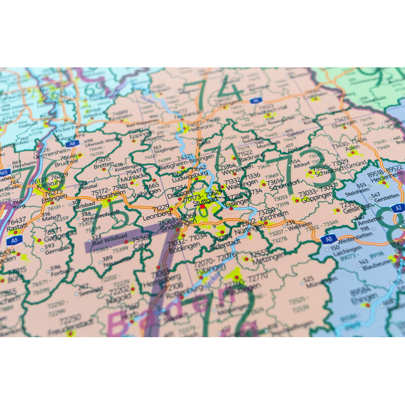 GeoMetro Mappa Deutschland politisch mit Postleitzahlen PLZ (84 x 114 cm)