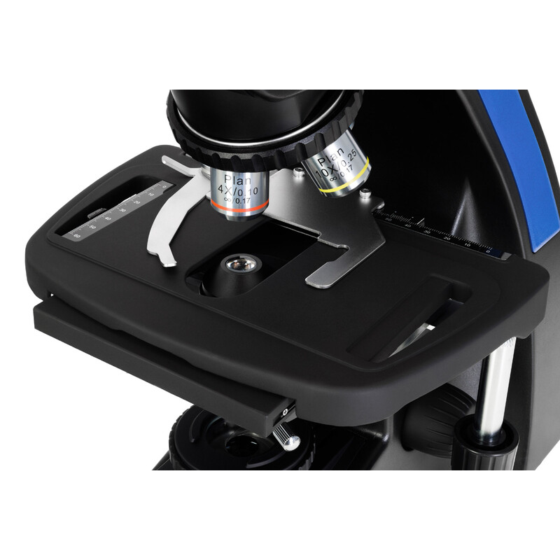 Microscopio 870T