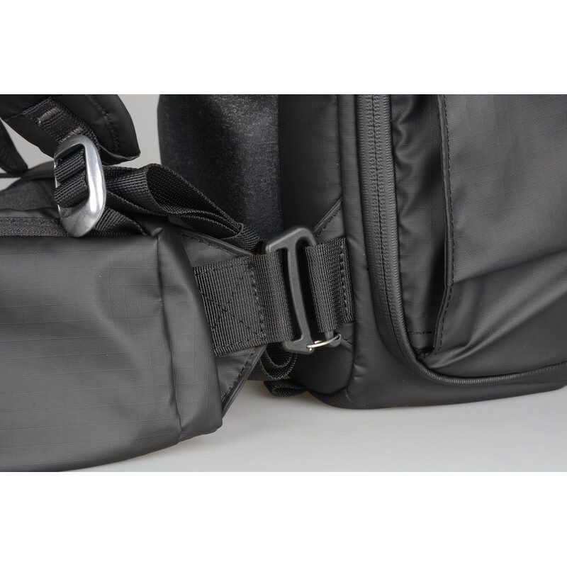 Metropolis Backpack 22l black