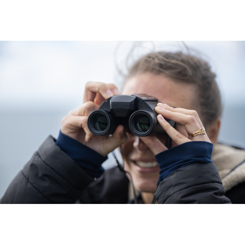 Nikon Binocolo stabilizzato 10x25 S